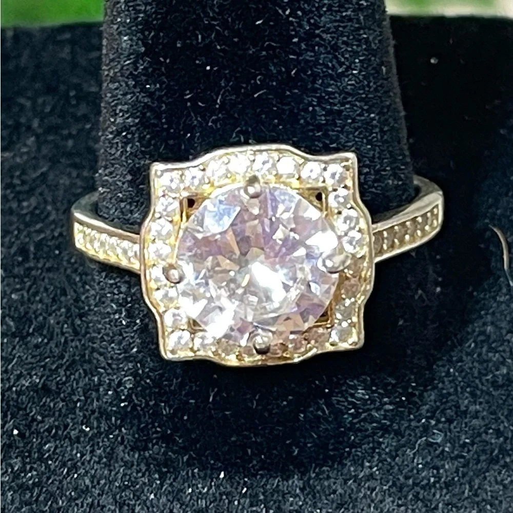 Vermeil Sterling Silver Round Cubic Zirconia Halo Ring | EUC Size 8.75